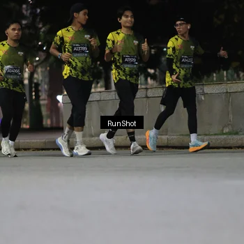 Runner Photo 6959589