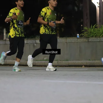 Runner Photo 6959621