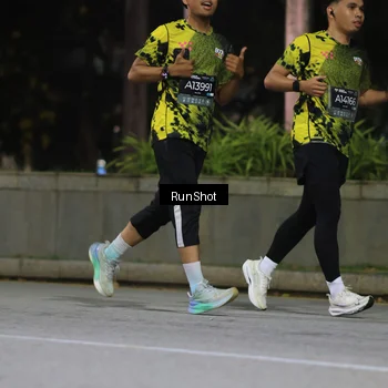Runner Photo 6959631