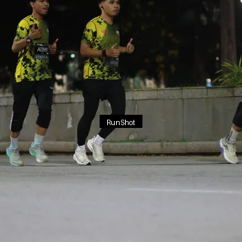 Runner Photo 6959633