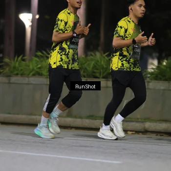 Runner Photo 6959666