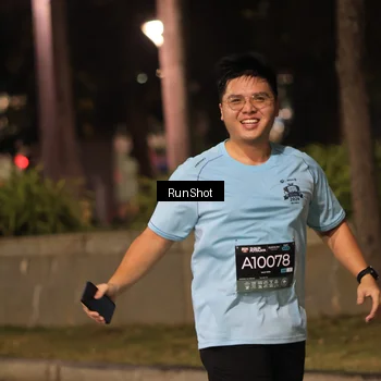 Runner Photo 6959670