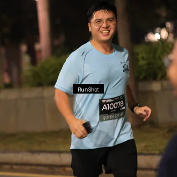 Runner Photo 6959673