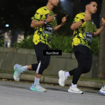 Runner Photo 6959681
