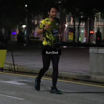 Runner Photo 6959705