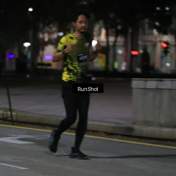 Runner Photo 6959710