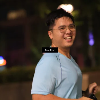 Runner Photo 6959713