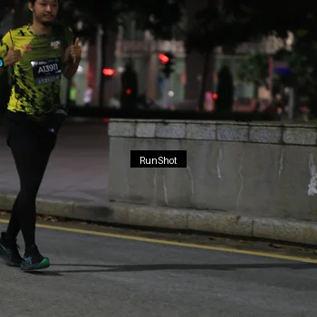 Runner Photo 6959715