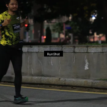 Runner Photo 6959722