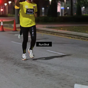 Runner Photo 6959740