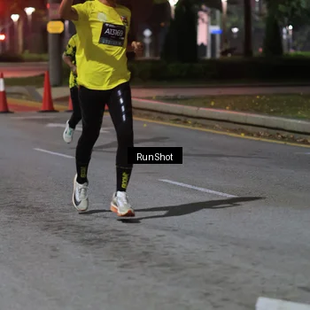 Runner Photo 6959743
