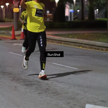 Runner Photo 6959768