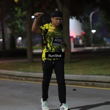 Runner Photo 6959793