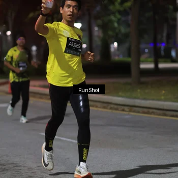 Runner Photo 6959796