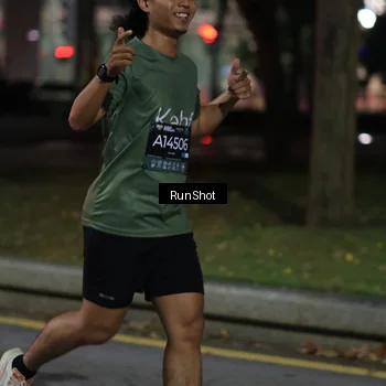Runner Photo 6959854