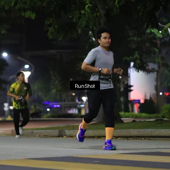 Runner Photo 6959876