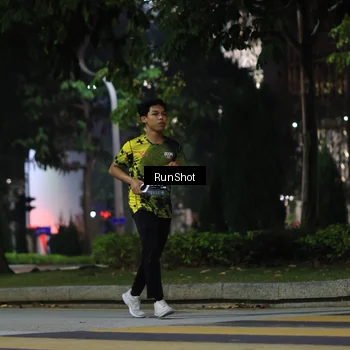 Runner Photo 6959879