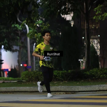 Runner Photo 6959880