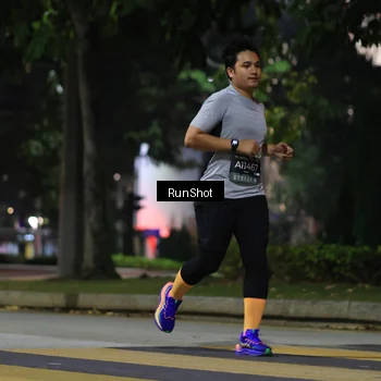 Runner Photo 6959889