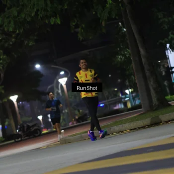 Runner Photo 6959909