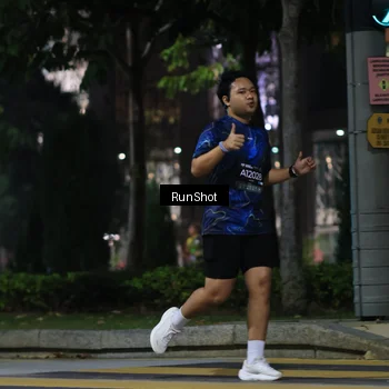 Runner Photo 6959941