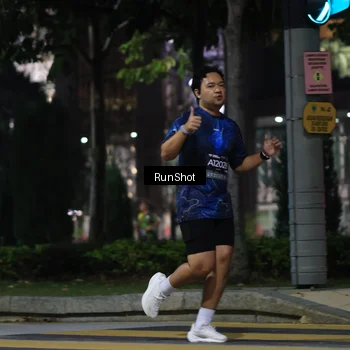 Runner Photo 6959942
