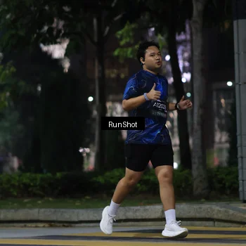 Runner Photo 6959953