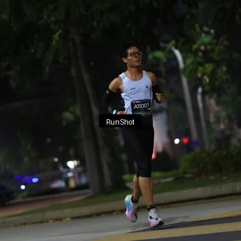 Runner Photo 6960005