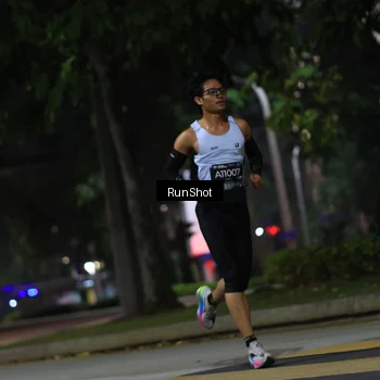 Runner Photo 6960007