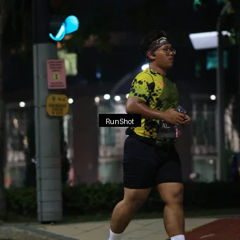 Runner Photo 6960015