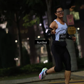Runner Photo 6960037
