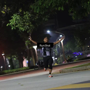 Runner Photo 6960047