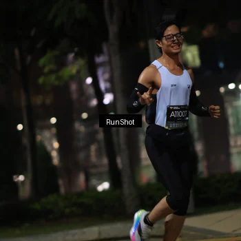 Runner Photo 6960058