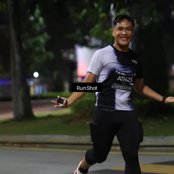 Runner Photo 6960064