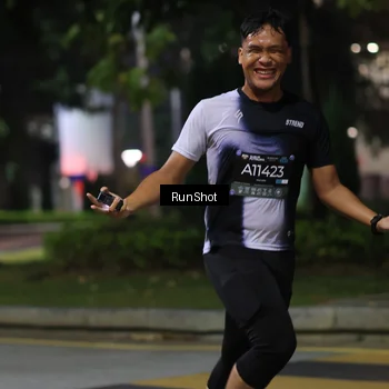 Runner Photo 6960067