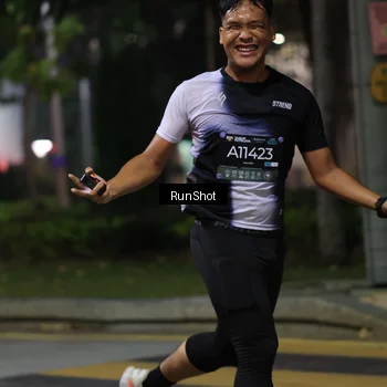 Runner Photo 6960068