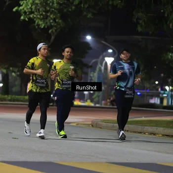 Runner Photo 6960076