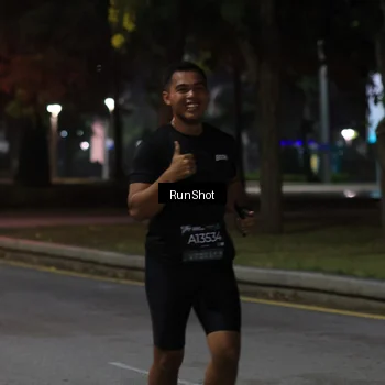 Runner Photo 6960107