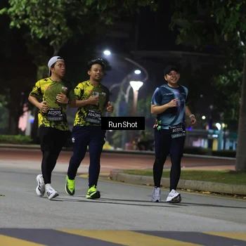 Runner Photo 6960121