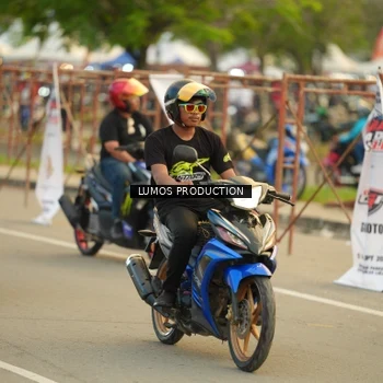 Runner Photo 6972165