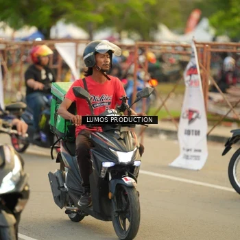 Runner Photo 6972208