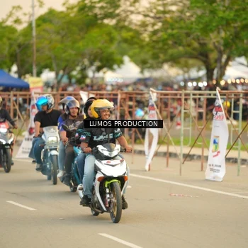 Runner Photo 6972281