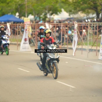 Runner Photo 6972320