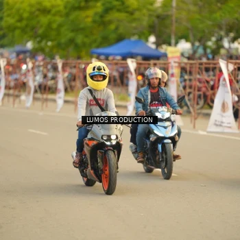 Runner Photo 6972378