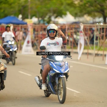 Runner Photo 6972412