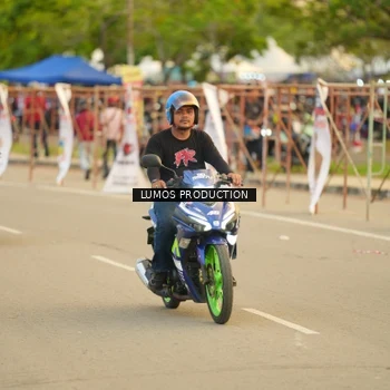 Runner Photo 6972436