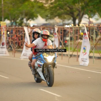 Runner Photo 6972447