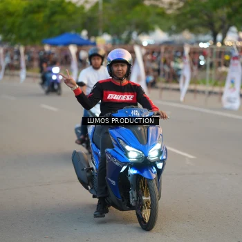 Runner Photo 6972752
