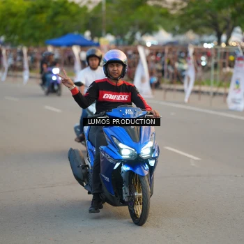 Runner Photo 6972755