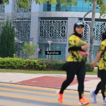 Runner Photo 6986341